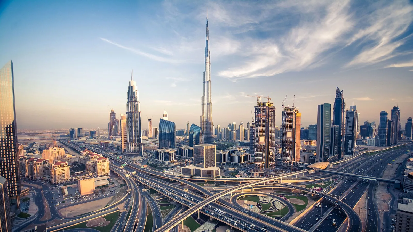 أكثر 5 مدن حديثة التطور في الإمارات