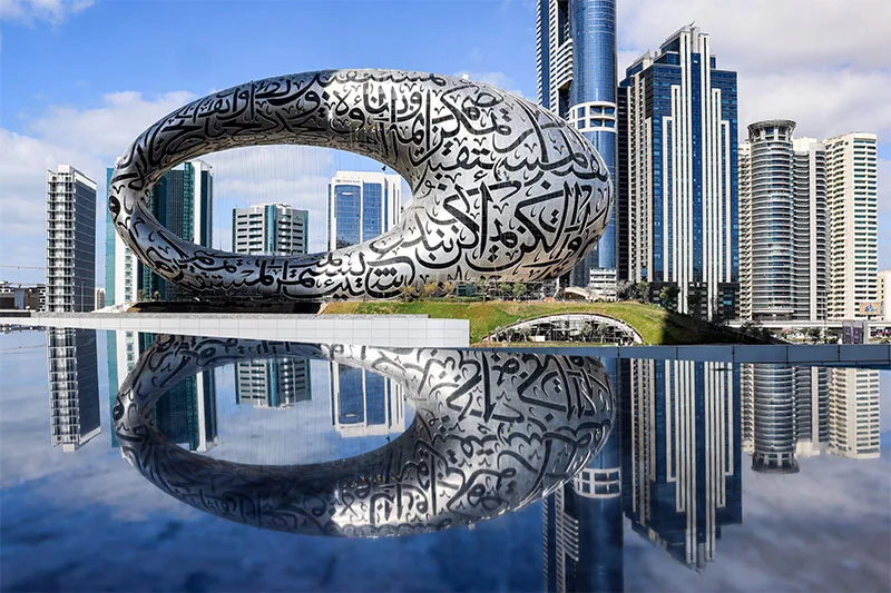 7 أسباب تدفعك لزيارة دبي في 2024