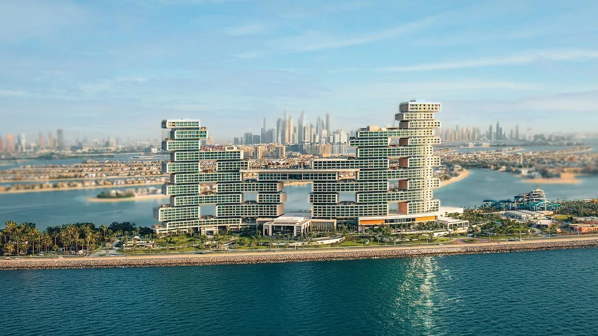 Top 5 Hotels in Dubai 2025