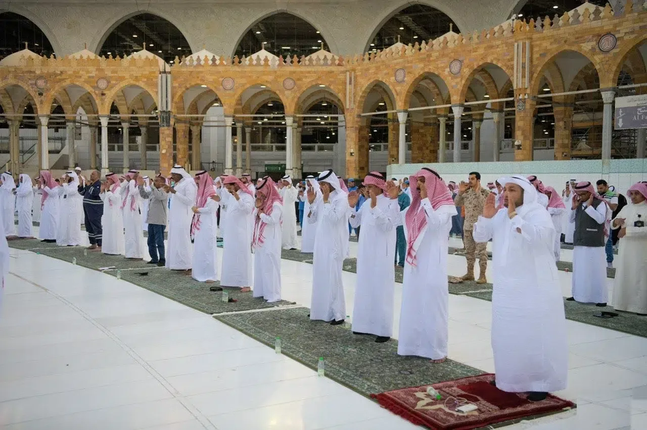 مواقيت صلاة عيد الأضحى 2025 في الإمارات