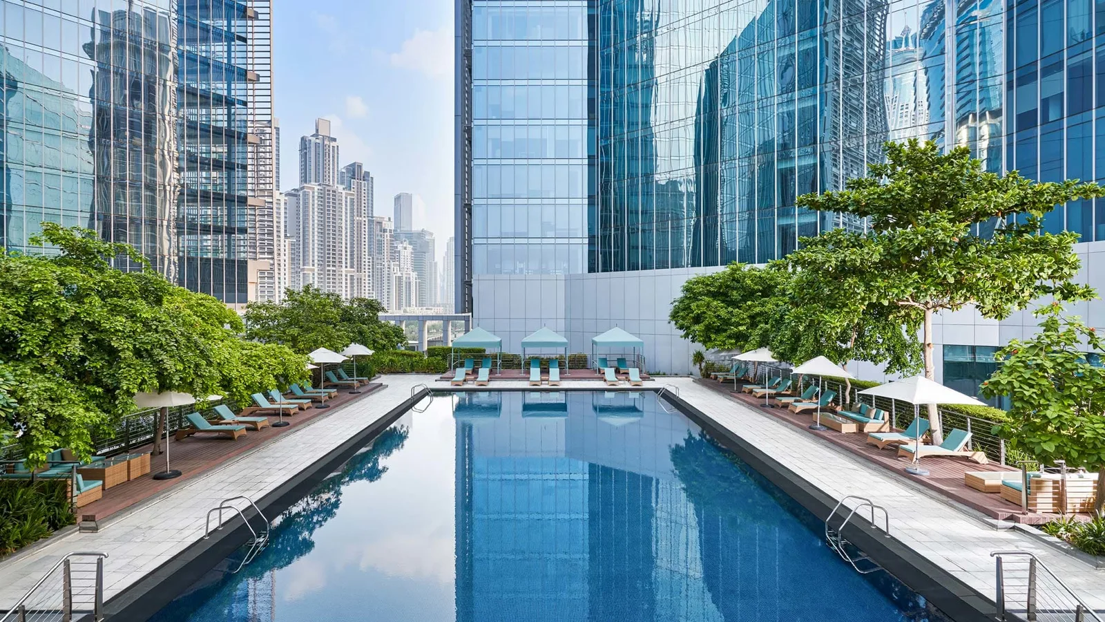 Best 5 Hotels Near Dubai Airport We Recommend
