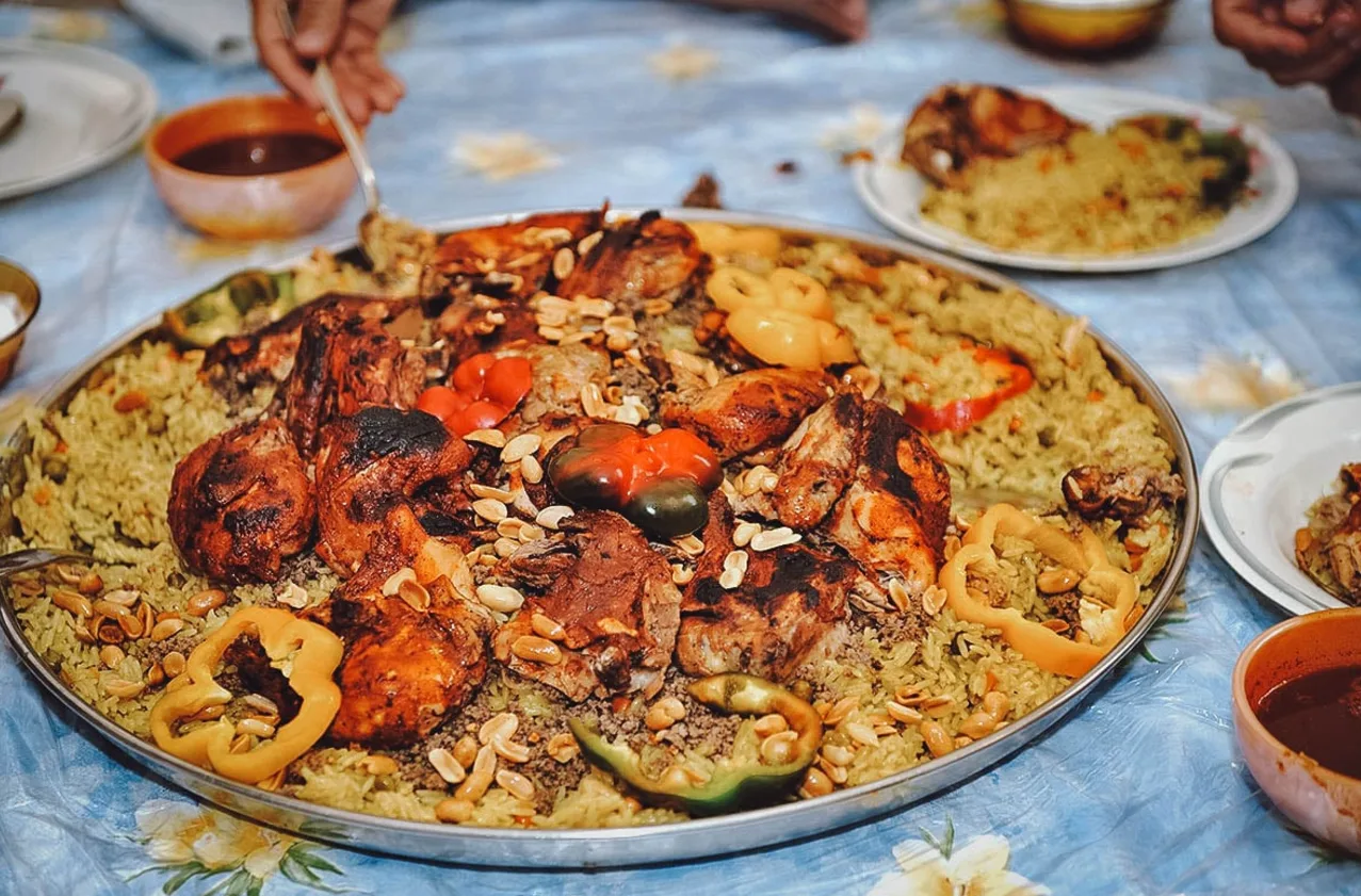 كل ما تريد معرفته عن الأكلات الشعبية الإماراتية