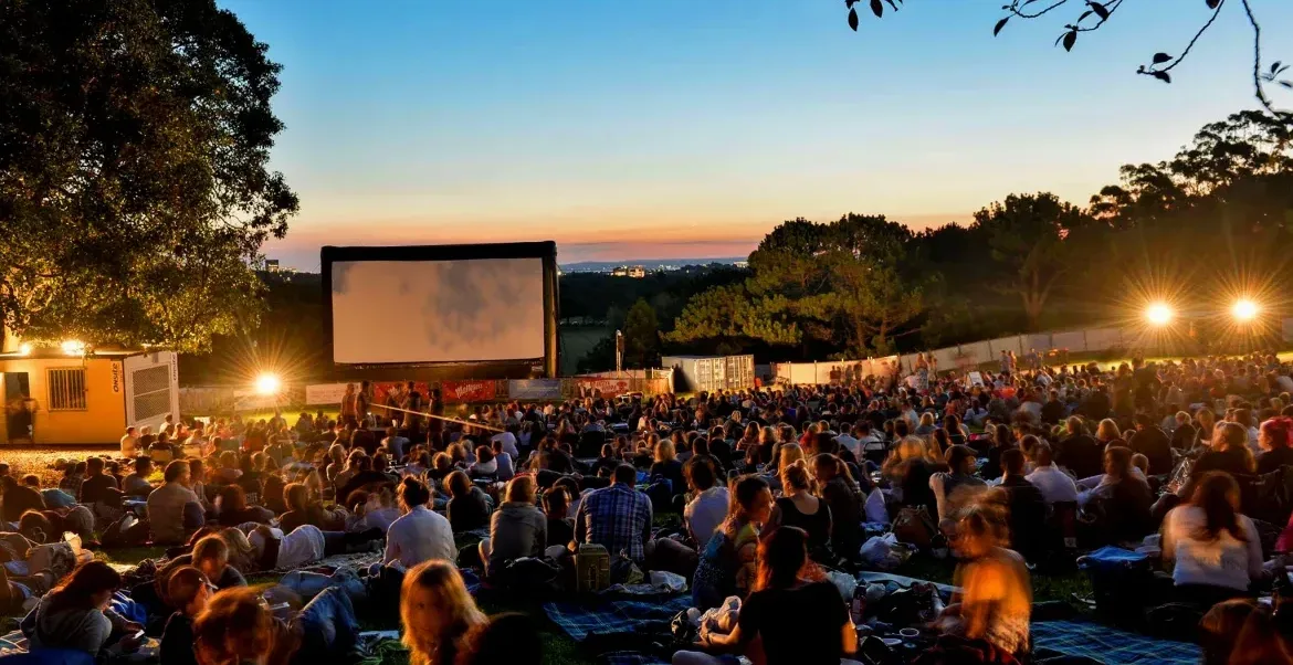 Best Outdoor Cinemas in Dubai