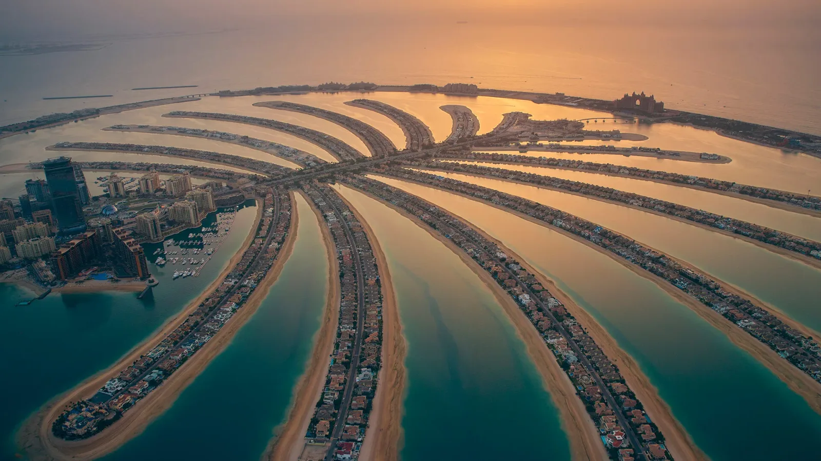 Best 7 Hotels in Jumeirah Beach, Dubai