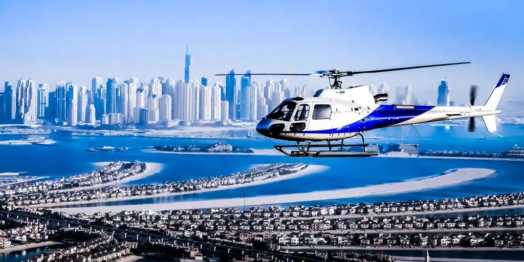 ركوب طائرة الهليكوبتر