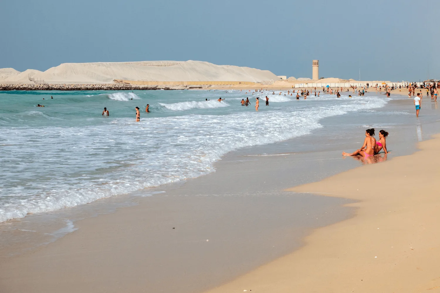 دبي ثاني أفضل الشواطئ لسياحة العائلات عالمياً