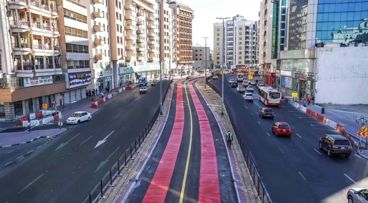 خطة مرورية جديدة في دبي لتوسيع سياسات العمل عن بعد