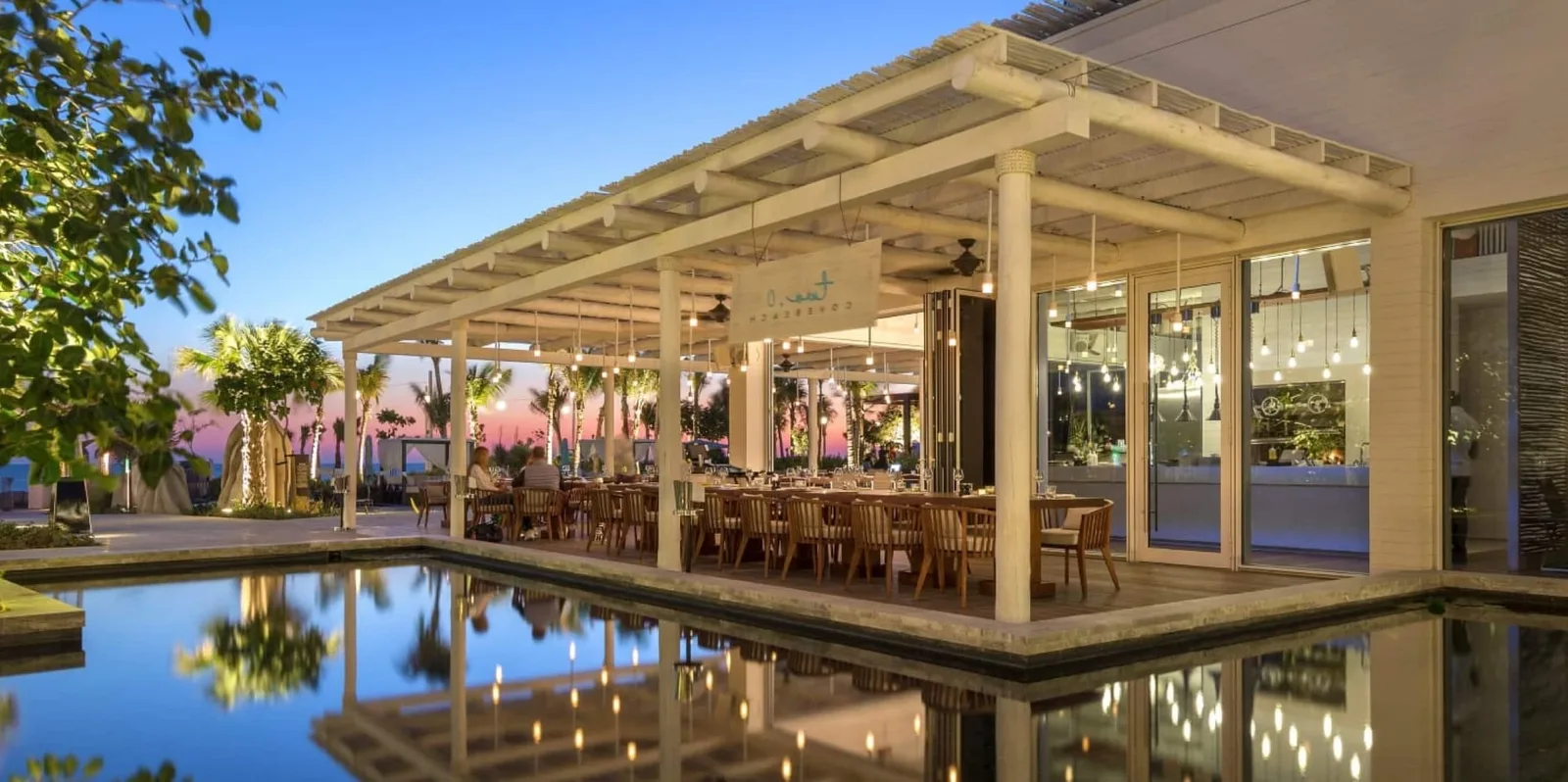بالصور … جولة داخل Cove Beach في دبي