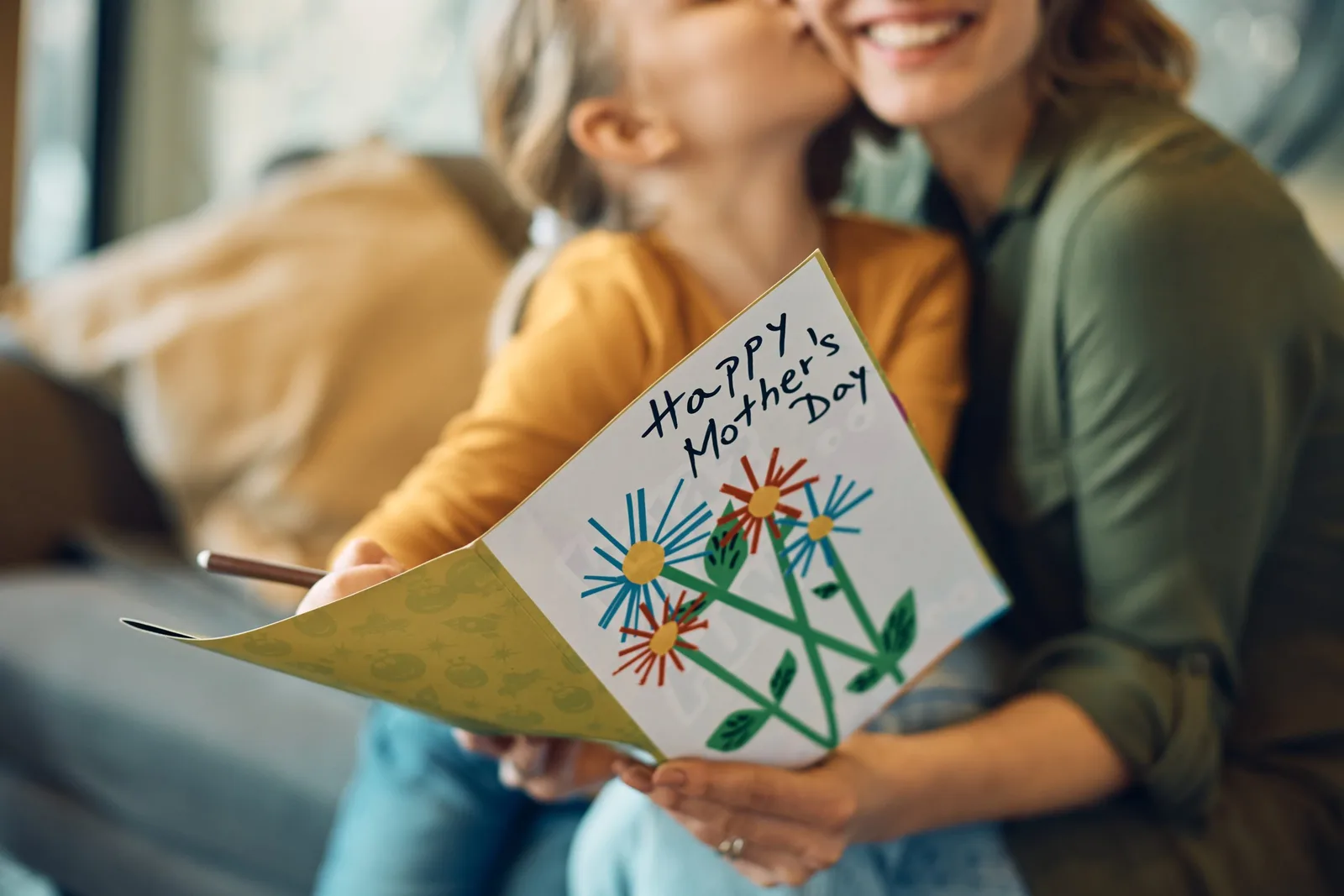 ما هي أفكار هدايا عيد الأم في الامارات العربية؟