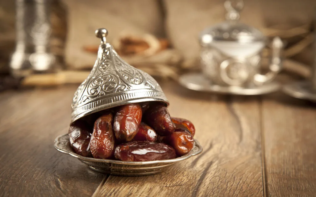 أشهر محلات بيع التمور في دبي