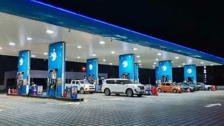أسعار الوقود في الإمارات لشهر أبريل 2026 تسجل قفزة كبيرة أسعار البنزين والديزل ف