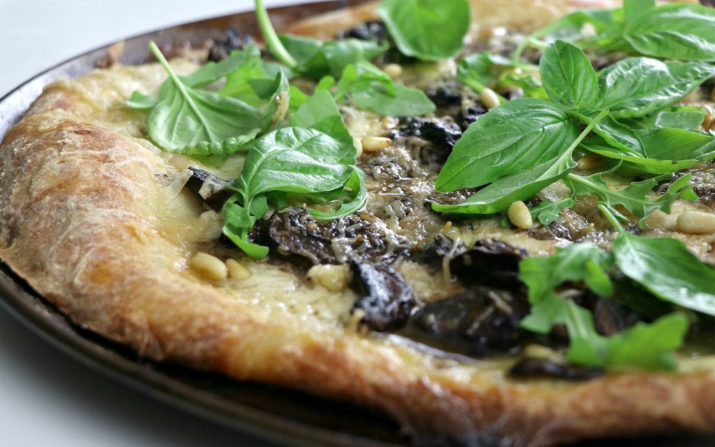 أطعمة لا بد من تجربتها في زيارتك الأولى لـ دبي