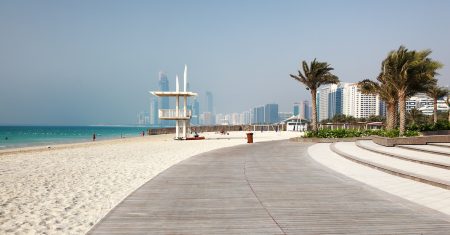 أفضل شواطئ أبو ظبي 2024