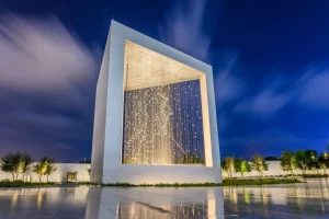 أهم 8 أماكن سياحية في أبوظبي يجب عليك زيارتها