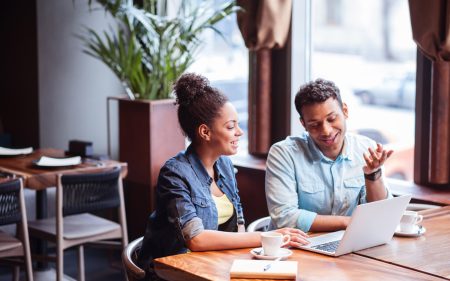 أفضل كافيهات في أبوظبي للعمل